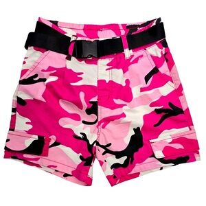 V.I.P Pink Camo Cargo Stretchy Women's Shorts W/ Belt Size 5/27